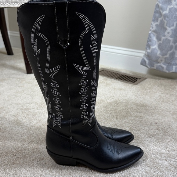Soda Black Western Boots - Picture 3 of 8